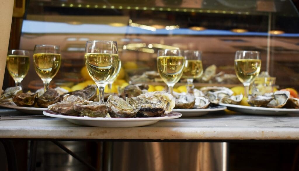 Picpoul de Pinet white wine served with Bouzigues oysters
